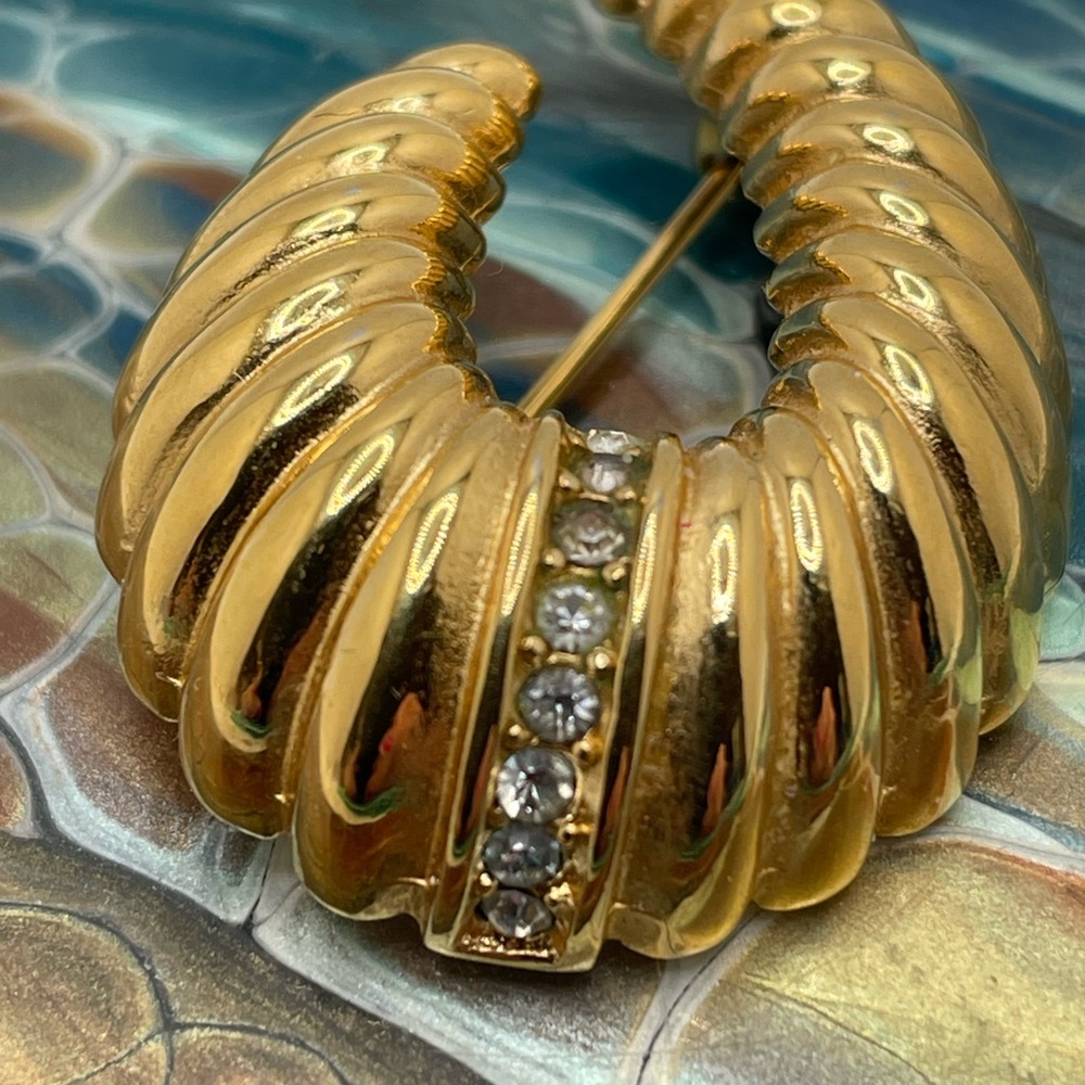 Christian Dior Brooch!